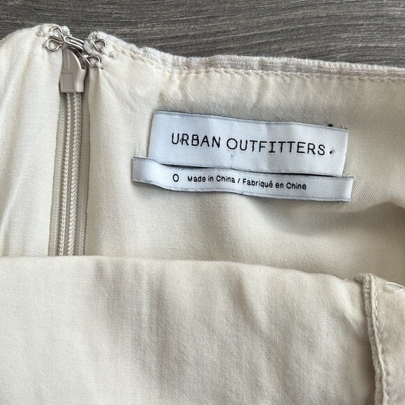 Urban Outfitters Riley Button Front Mini Dress Size 0 Linen & Cotton Beige Cream - Picture 3 of 12